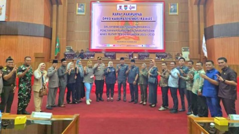 DPRD Musi Rawas Umumkan Bupati dan Wakil Bupati Terpilih Periode 2025-2030